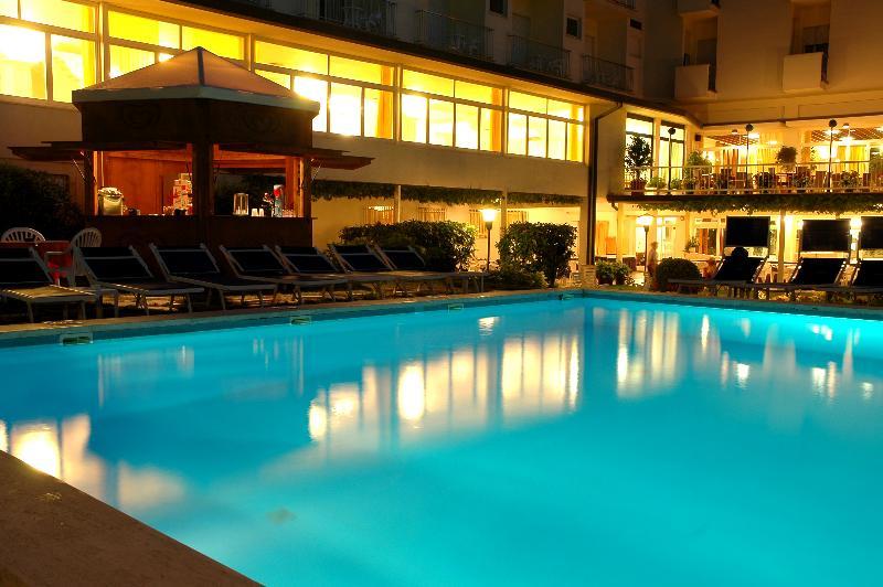 מילאנו מריטימה Hotel Doge מראה חיצוני תמונה